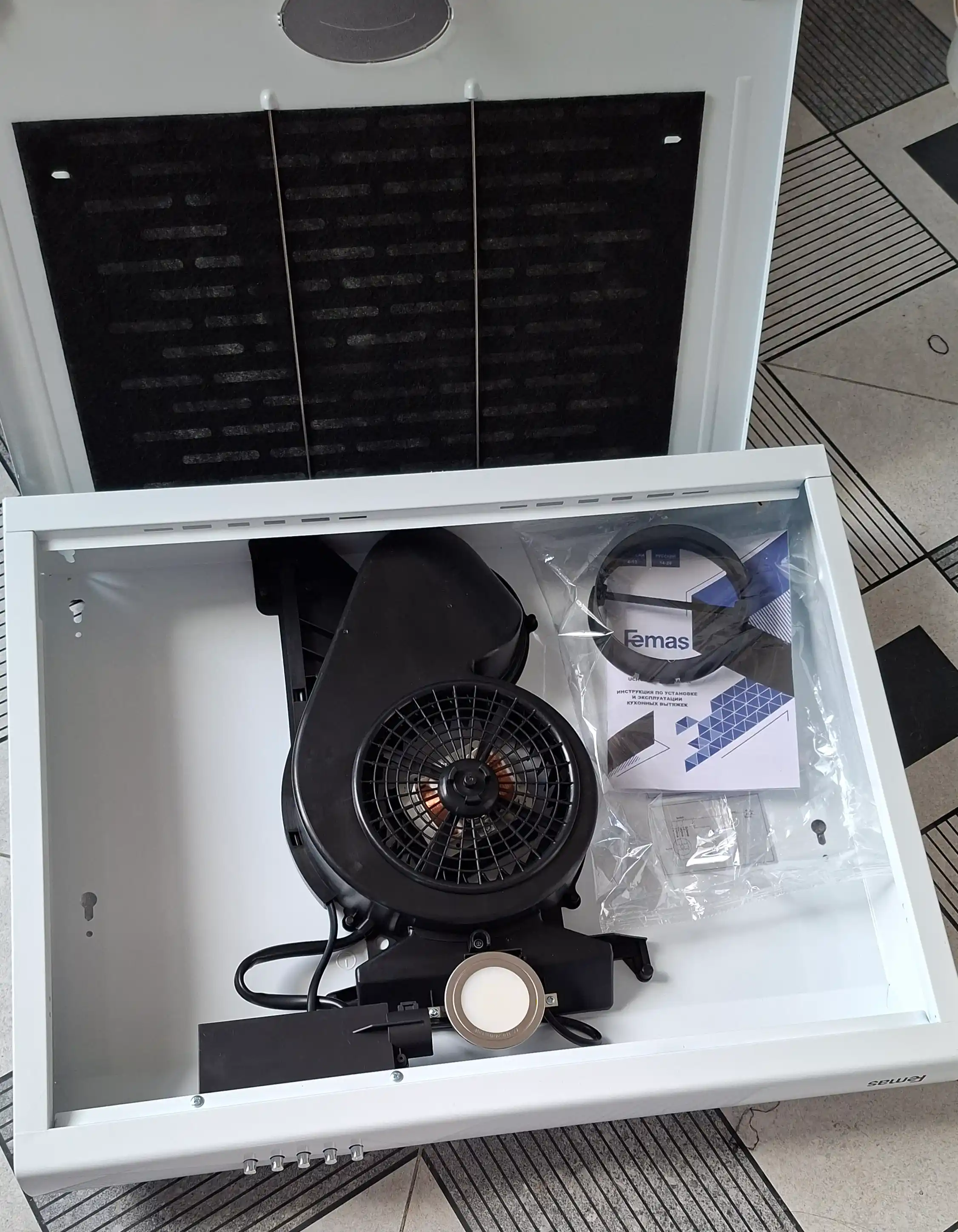 Oshxona uchun dudburon Femas TF4360, LED yoritish, 120 mm