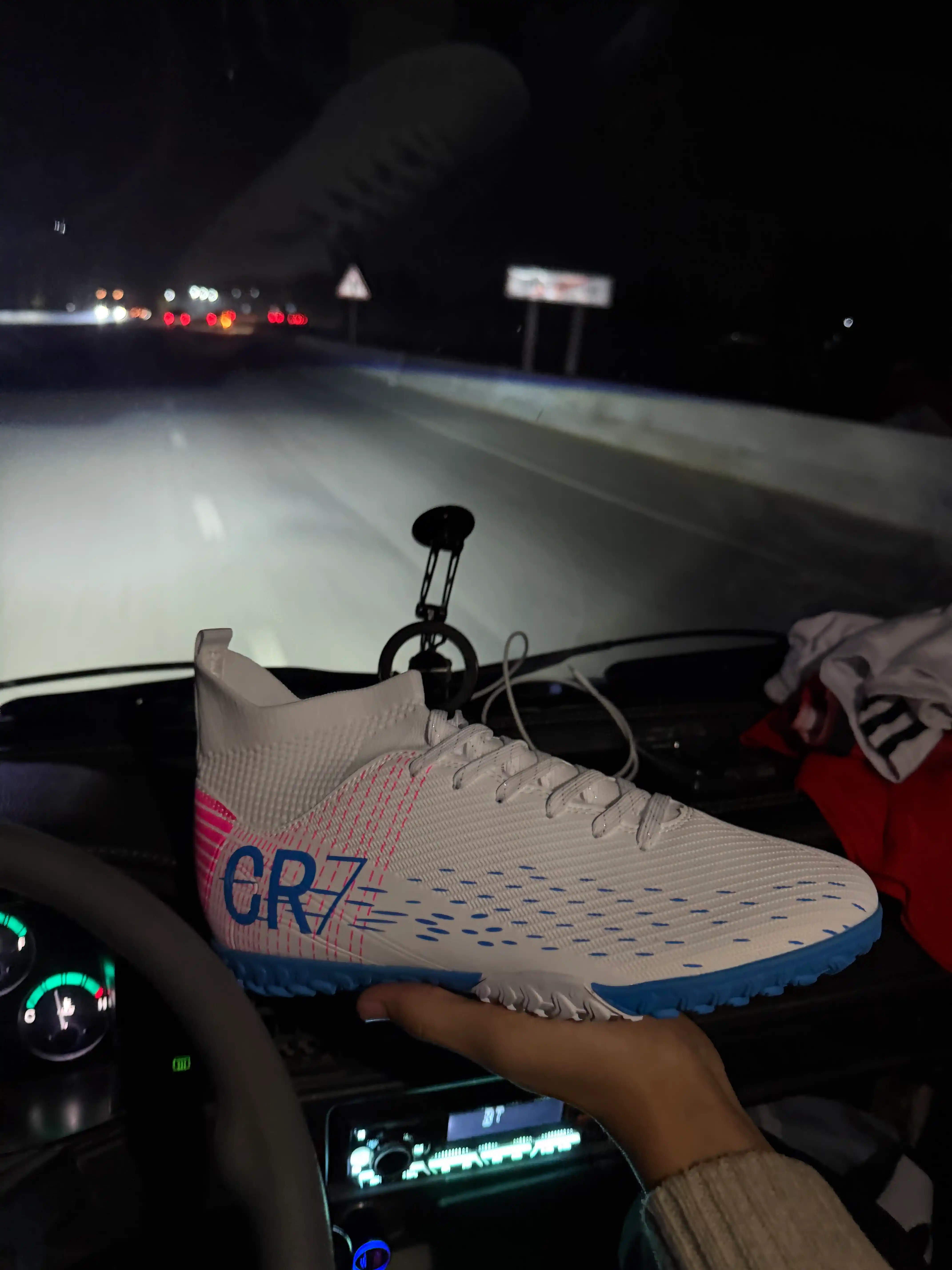 Mercurial Superfly CR7 futbol butsasi - futbol uchun buts va qirqoyoq, 38-44, 3 xil rangda