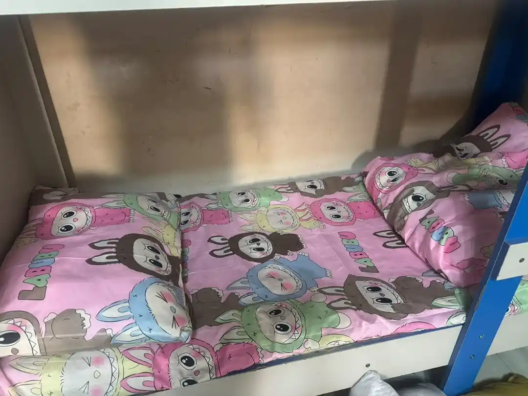 Bolalar uchun choyshablar to'plami