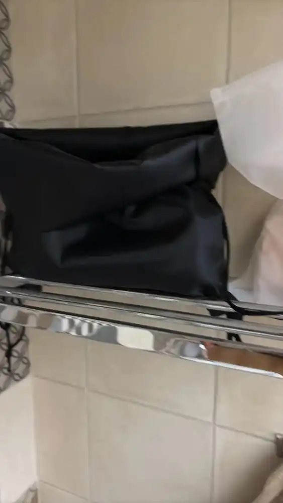 Almashtiriladigan poyabzal uchun bogʻichli xalta, poliester, qora