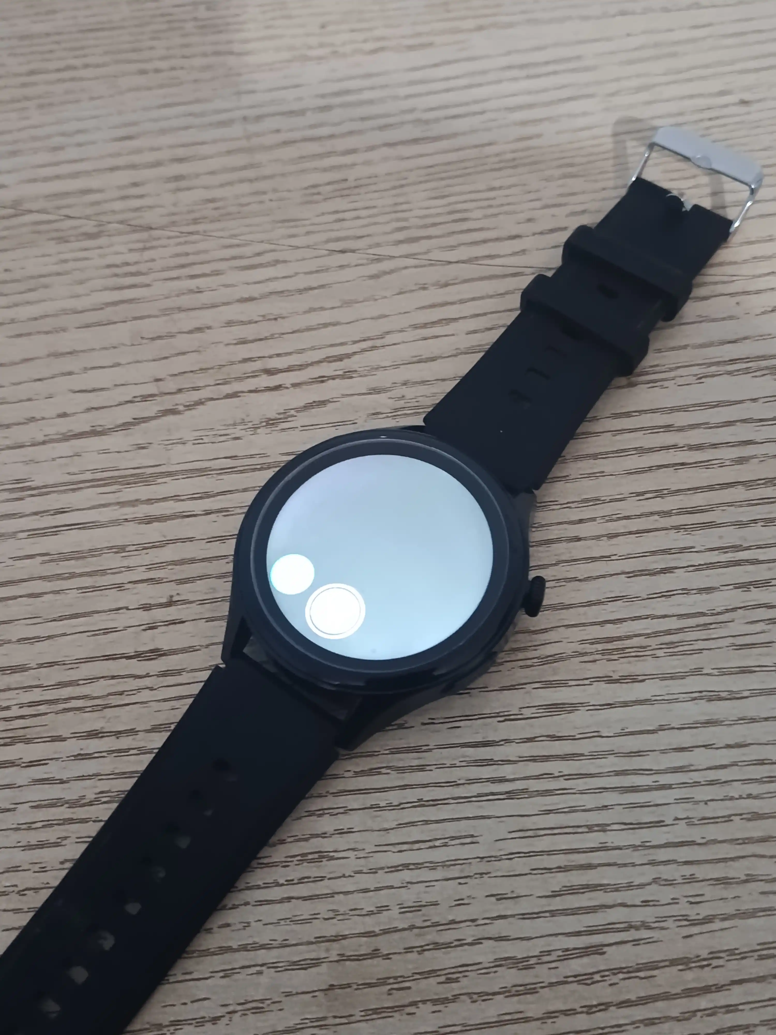 Smart Watch — SIM-karta va kamerali aqlli soat
