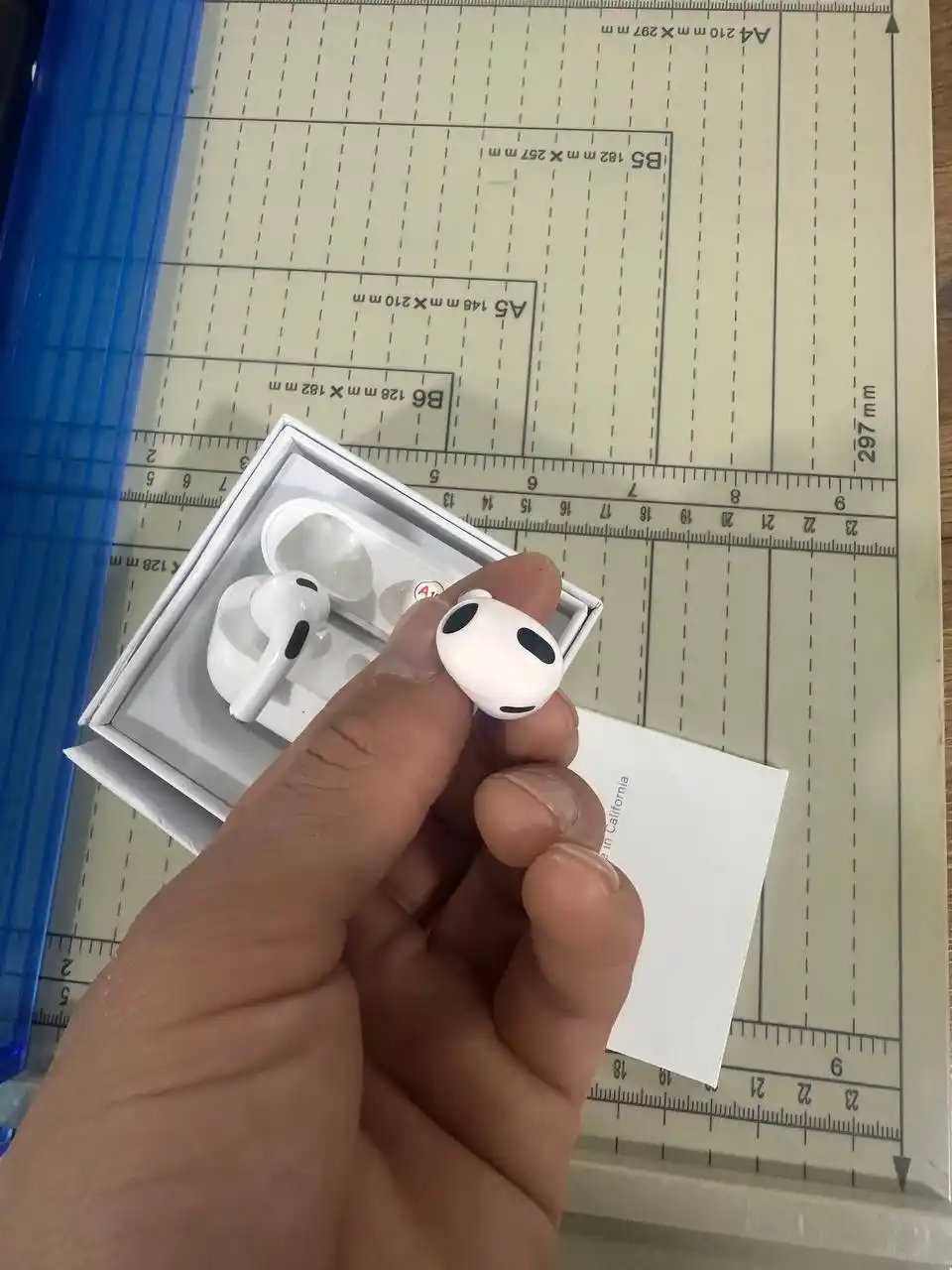 Беспроводные наушники 3-го поколения с анимацией, Bluetooth, для смартфонов всех типов