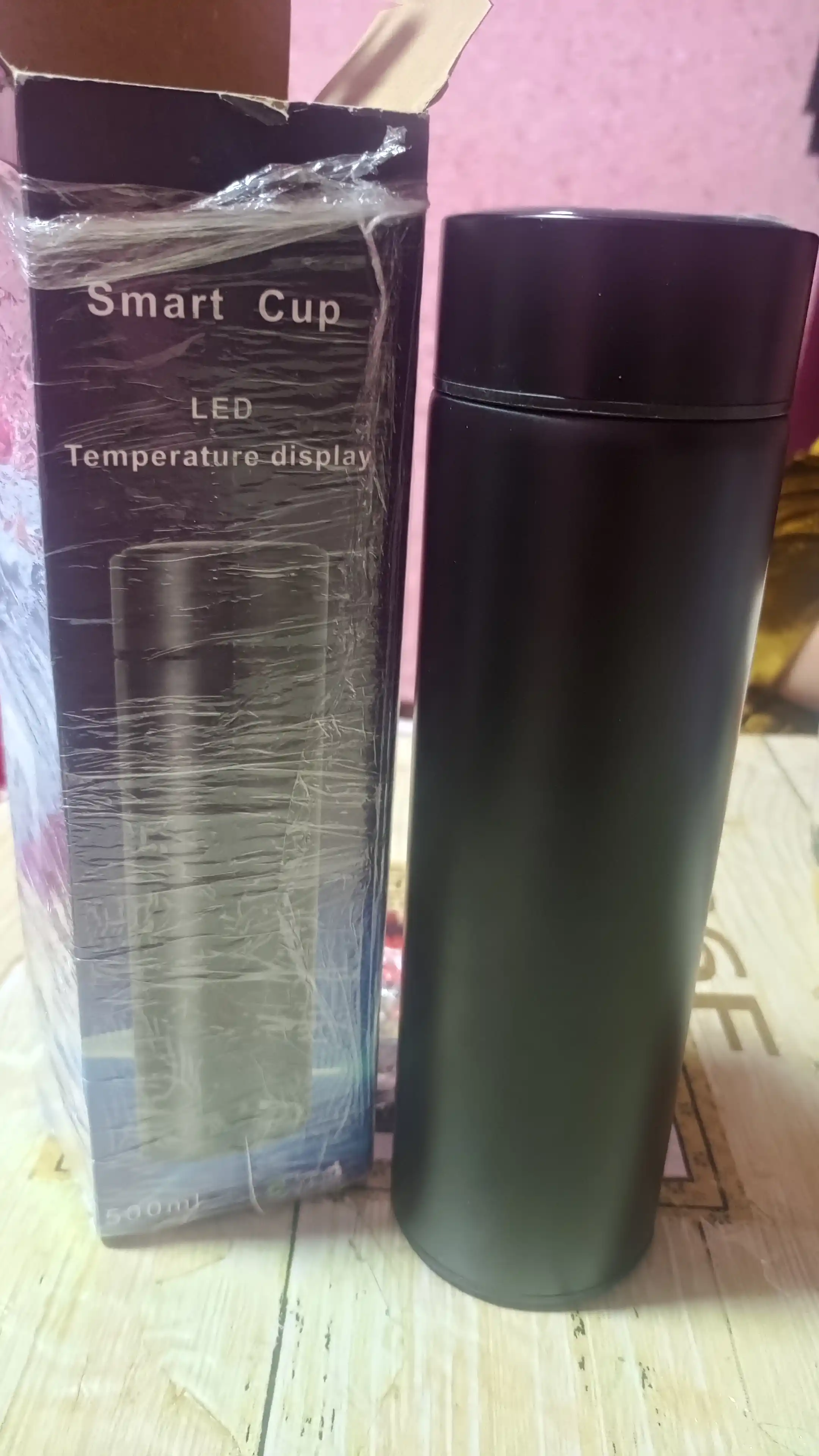 Zanglamaydigan po‘latdan yasalgan 500 ml haroratli LED displeyli aqlli termos