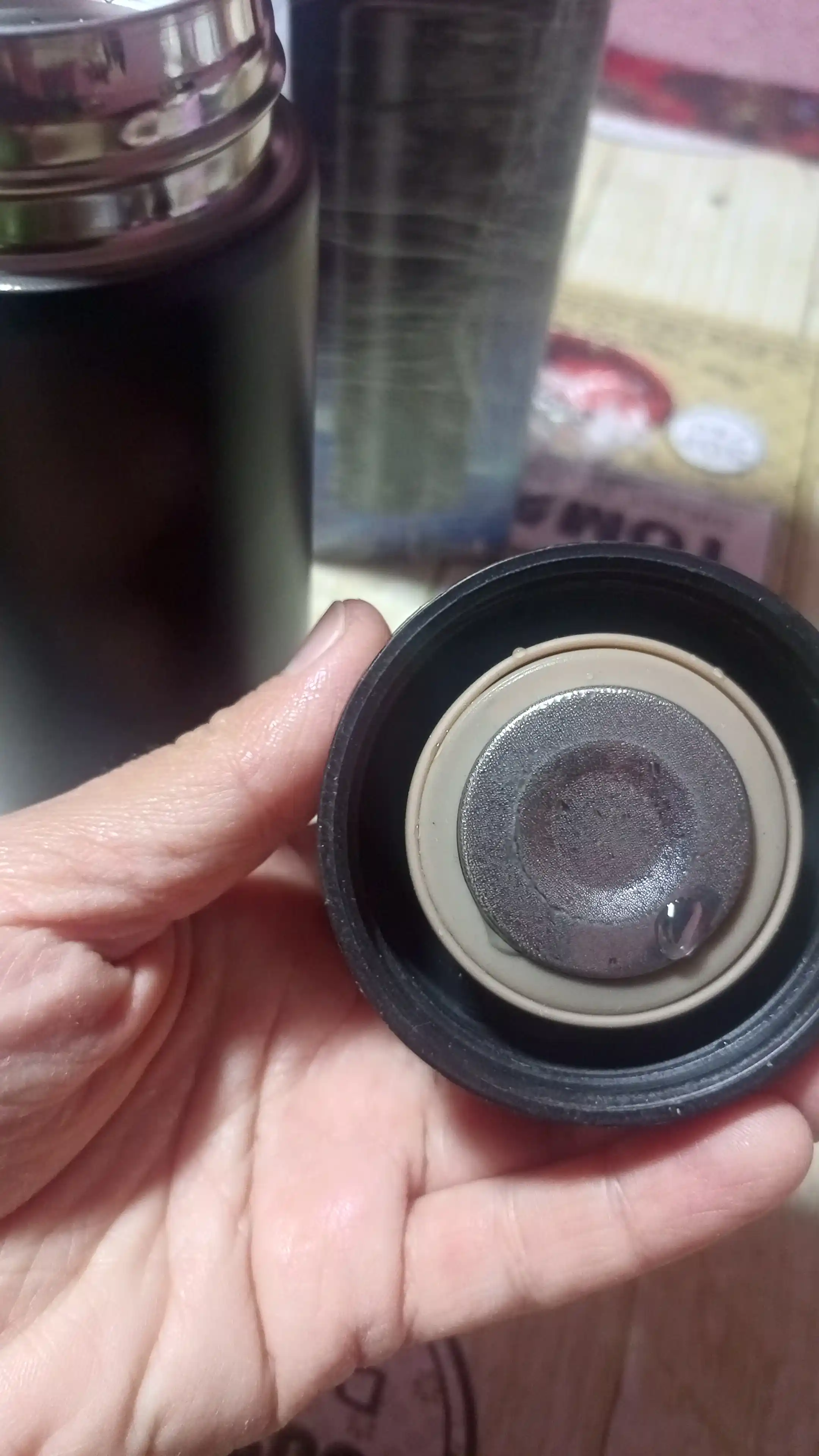 Zanglamaydigan po‘latdan yasalgan 500 ml haroratli LED displeyli aqlli termos