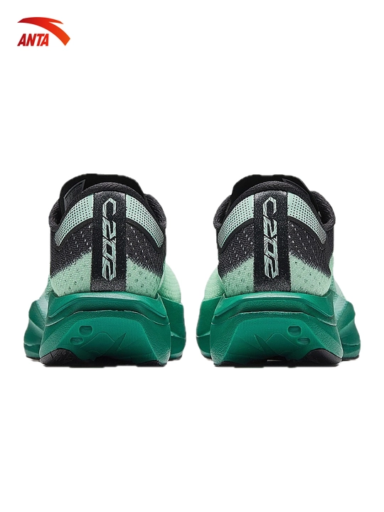 ANTA Racing C202 7 krossovkalari, professional