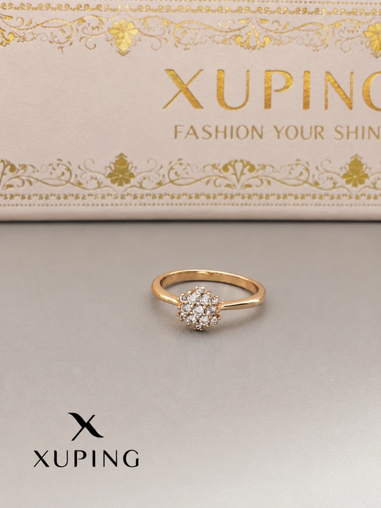 Xuping brendining ayollar va qizlar uchun uzuklari