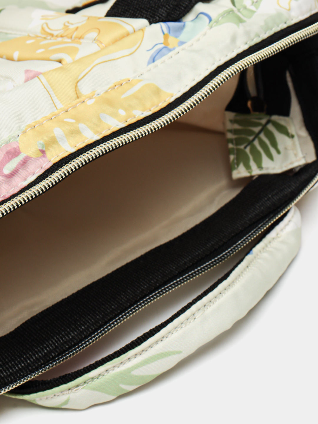 Uxlayotgan odam sikishadi Novgoroddagi porno studiyalar